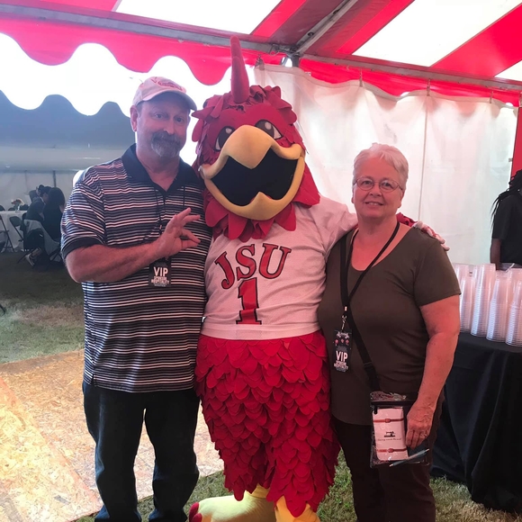 Meet your Posher, Andrew - Picture 1 of 1